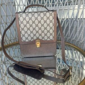 VINTAGE GUCCI TOP HANDLE/CROSSBODY